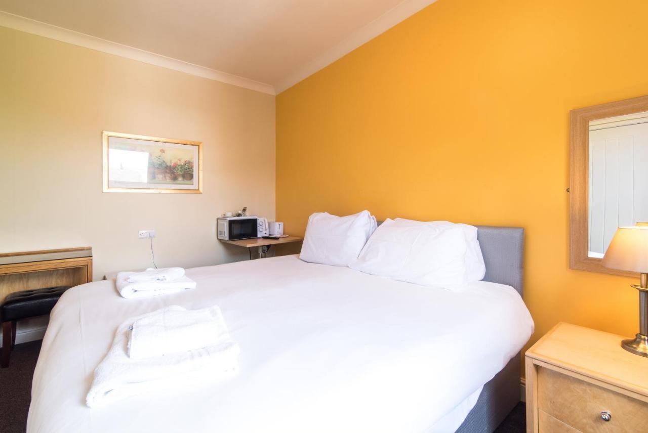 The Linden Leaf Rooms Бістон Екстер'єр фото